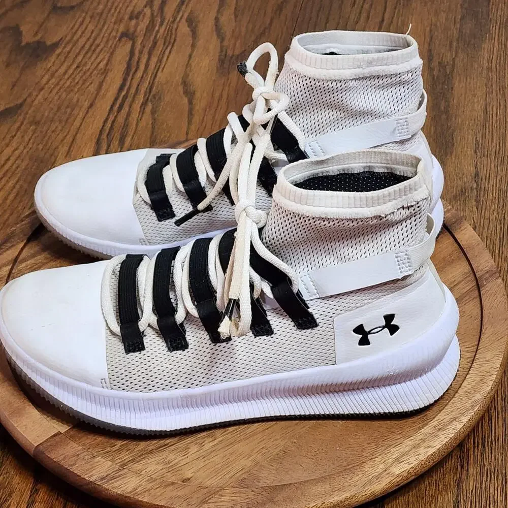 Under Armour Basketball Shoes Mens Size 8 White High Top Sneakers 3020616-100